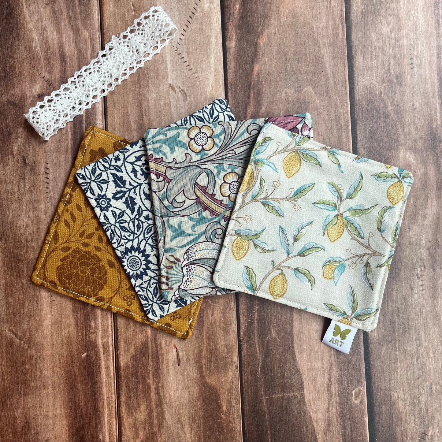 Cloth Coasters - Set of 4 - Classic Victoria