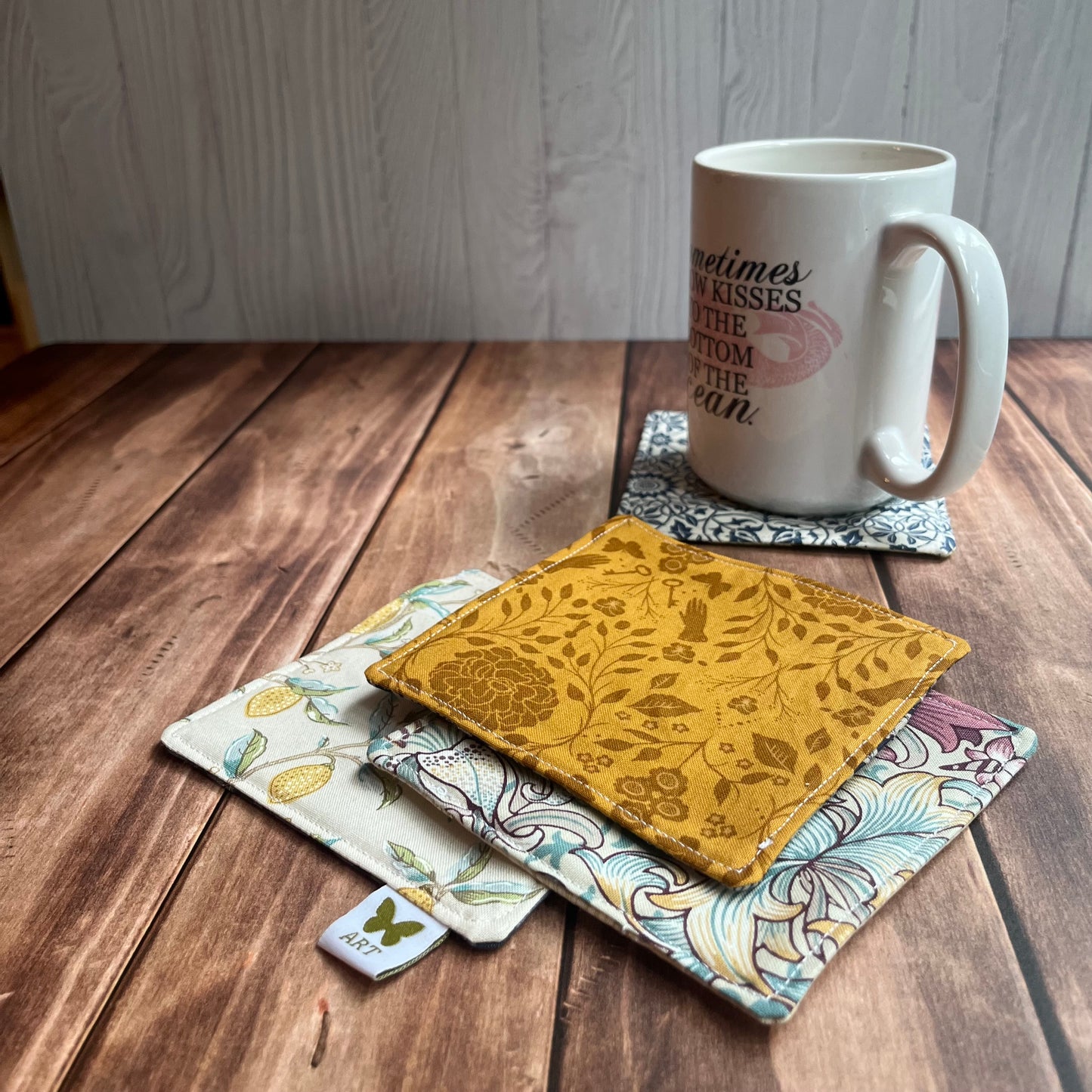 Cloth Coasters - Set of 4 - Classic Victoria