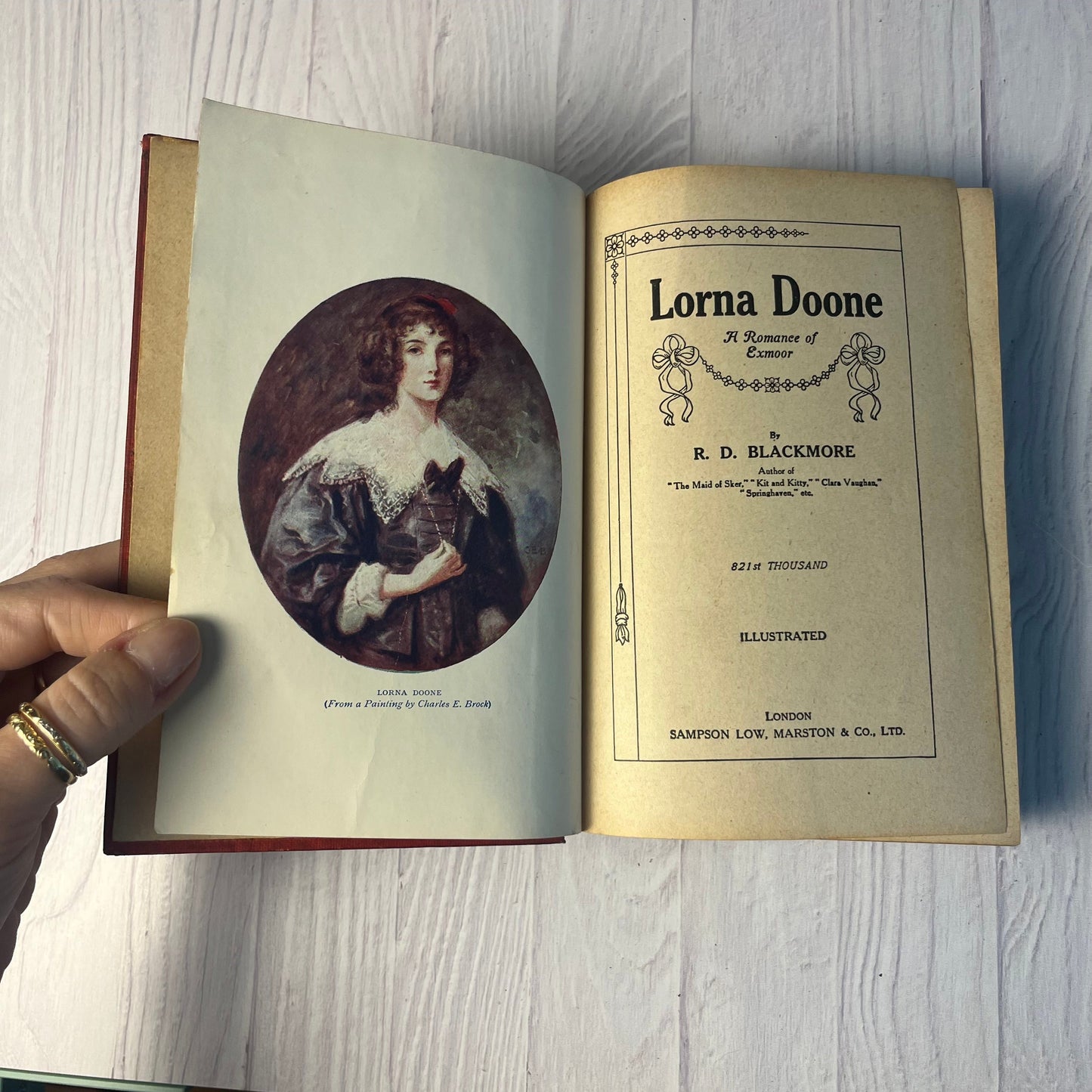 Lorna Doone – R. D. Blackmore (Hardcover, Globe Edition, Sampson Low, Marston & Co., c. 1900–1920)