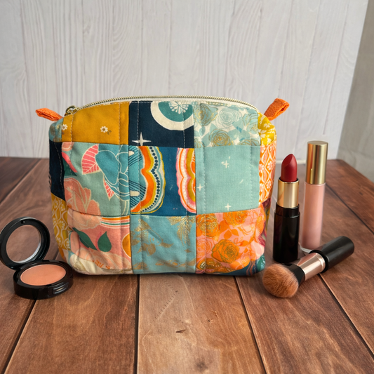 Quilted Cosmetics Pouch - Colorful Cheer