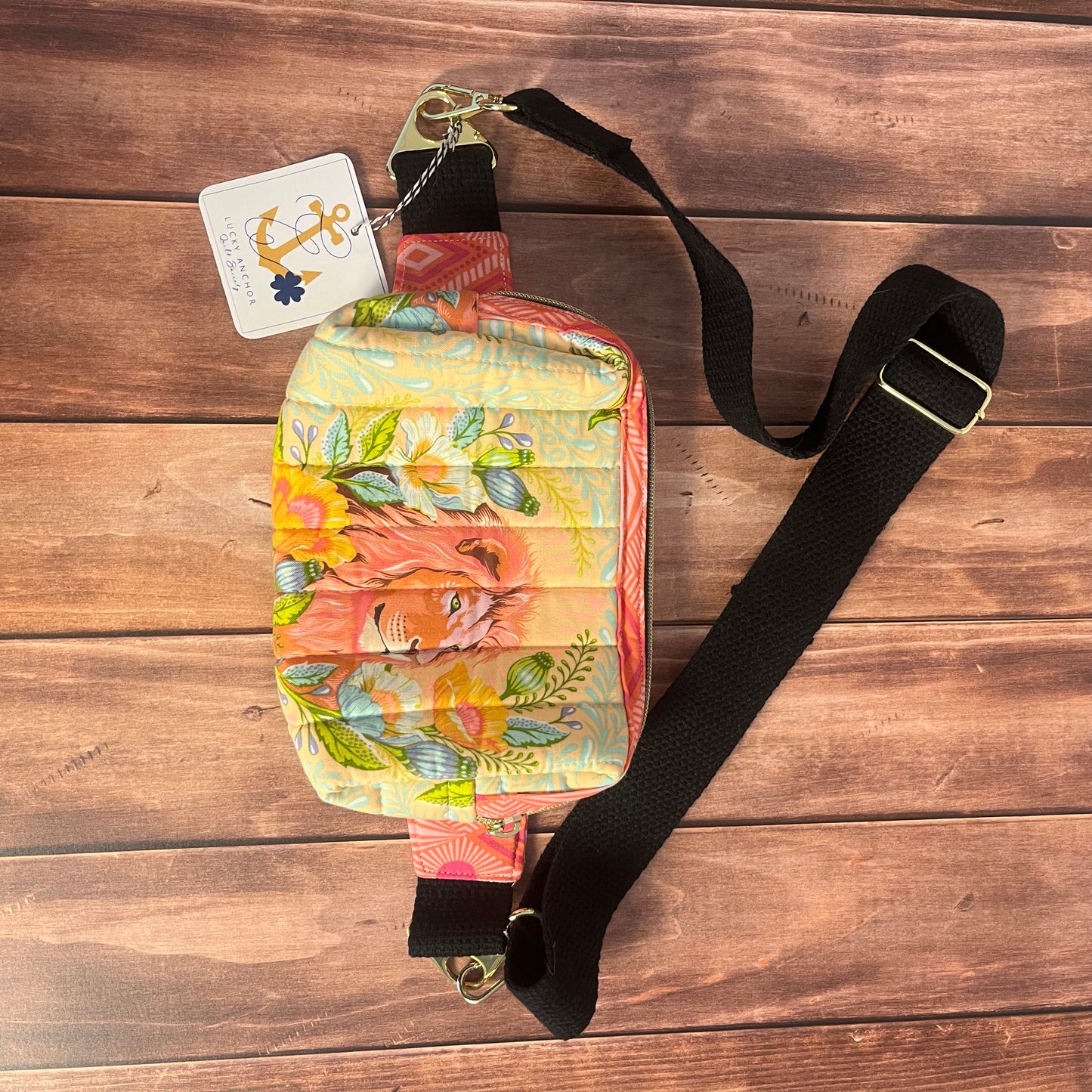 Quilted Fanny Pack - Bold Lion