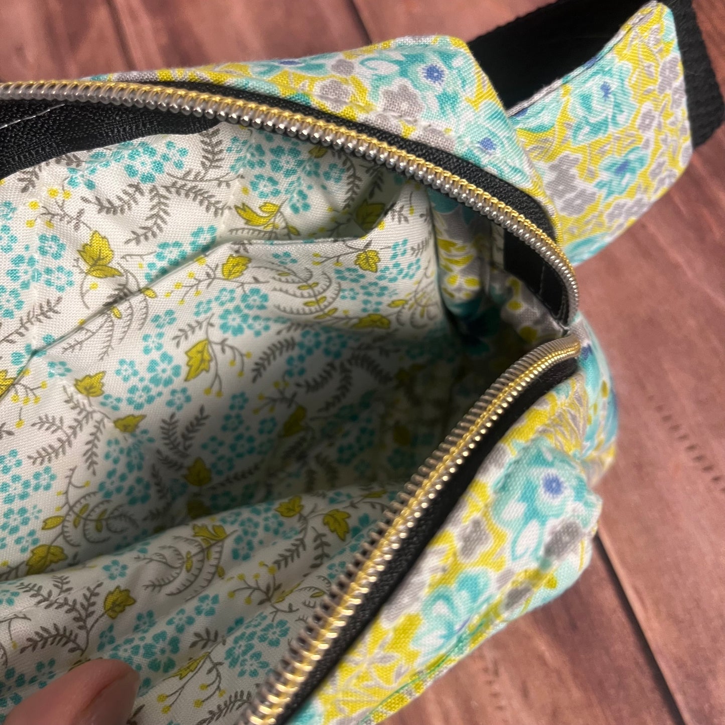 Quilted Fanny Pack - Floral