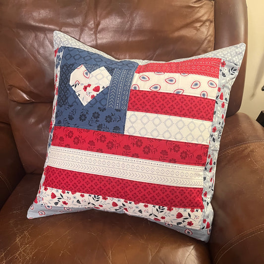 Quilted Throw Pillow - Americana Flag (1)