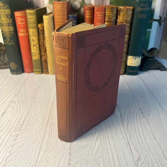 Quentin Durward – Sir Walter Scott (Hardcover, T. Nelson & Sons c. 1920s–1930s)